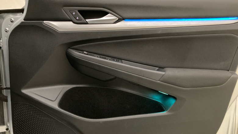 Volkswagen Golf 1.0 TSI Life 5dr Petrol Hatchback